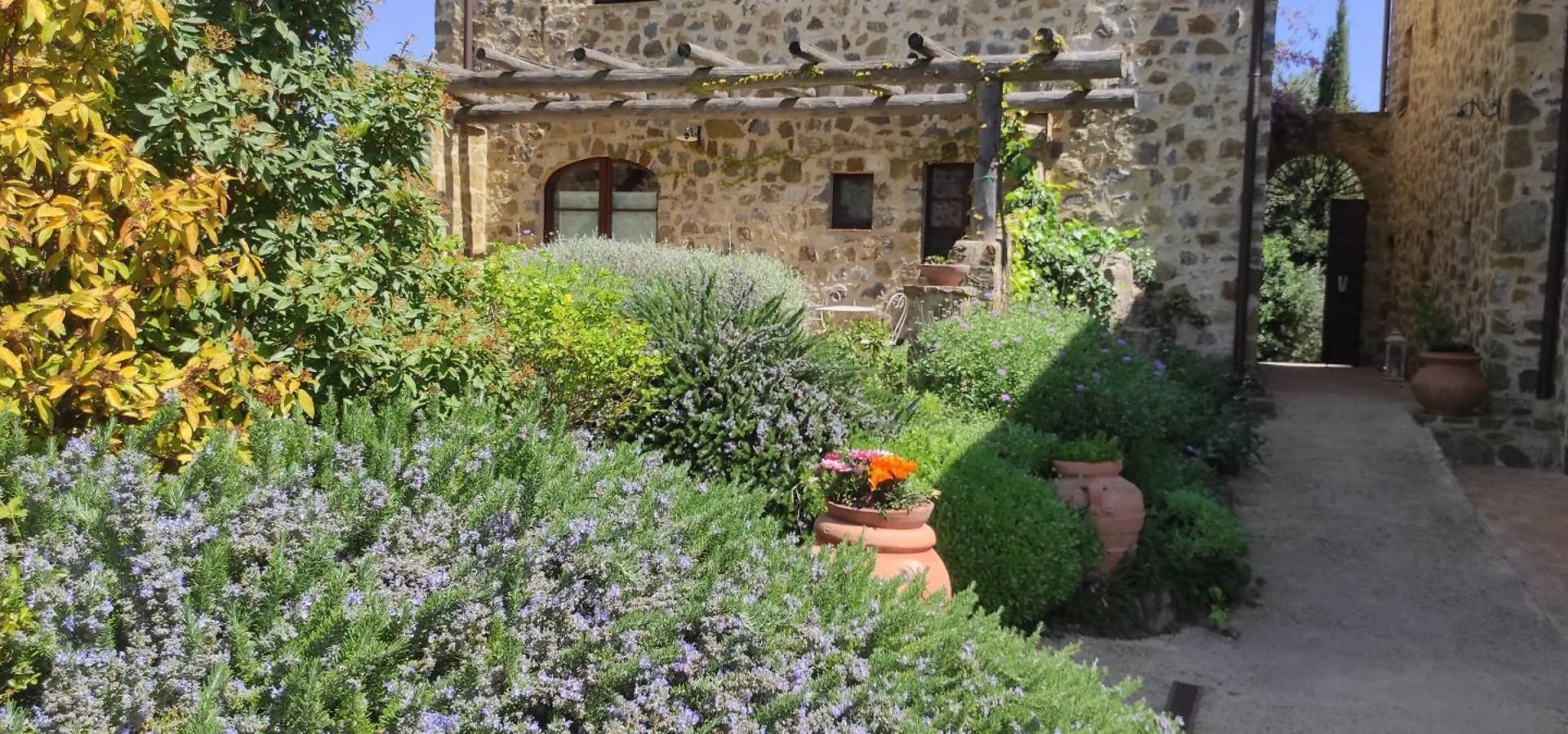 Castel Brunello Apartment Sant'Angelo in Colle