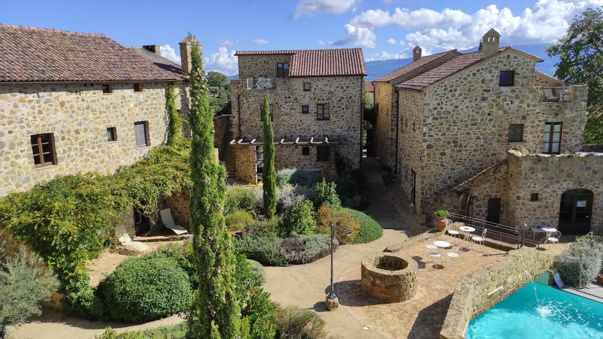 Castel Brunello Apartment Sant'Angelo in Colle