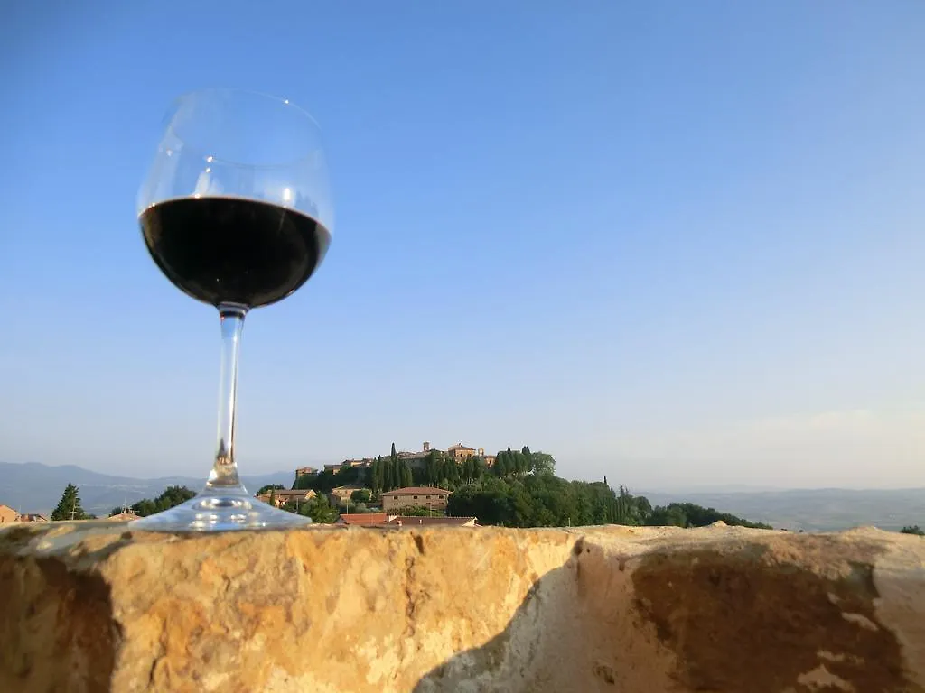 Castel Brunello Apartment Sant'Angelo in Colle