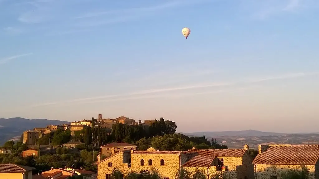 Castel Brunello Apartment Sant'Angelo in Colle